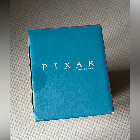BNIB PIXAR animation studios limited edition desk lamp - Picture 4 of 4
